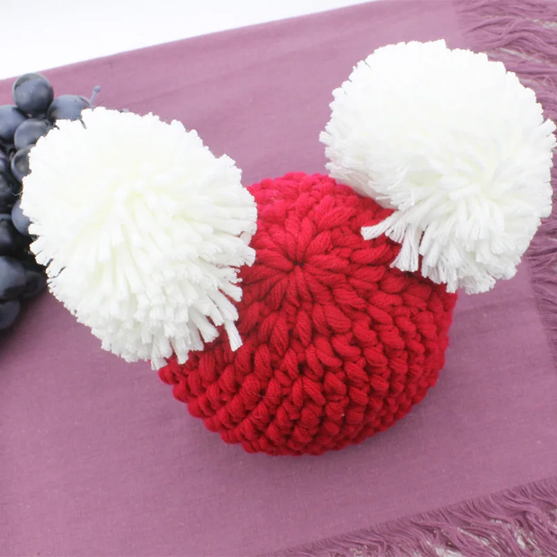 baby pom pom hat (1)
