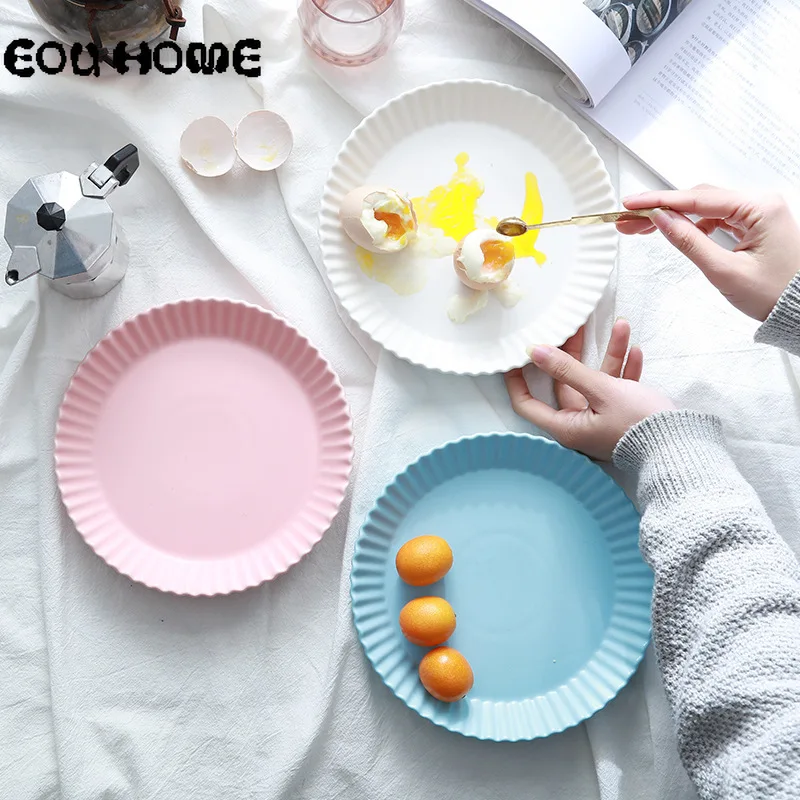 

Nordic Creative Ceramic Dessert Plates Fruit Cake Salad Dishes Porcelain Tableware Dinner Set Dessert Plate Kitchen Dinnerware