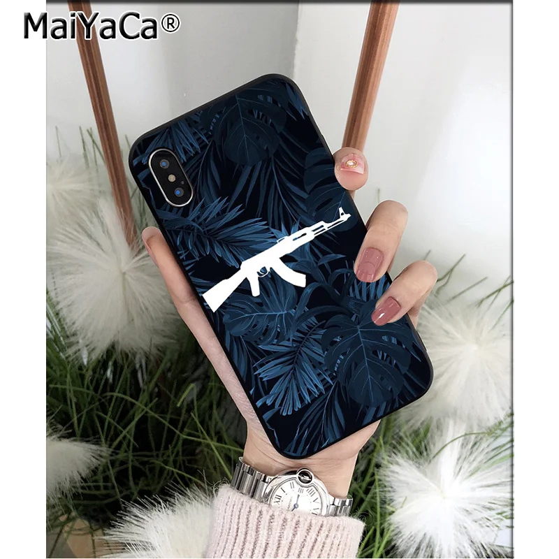 Guns AK47 M4A1