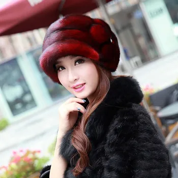 

Russian woman selling real mink fur hat with the Royal Mink Pom Pom Beanie handmade genuine fur cap female cap MZ028