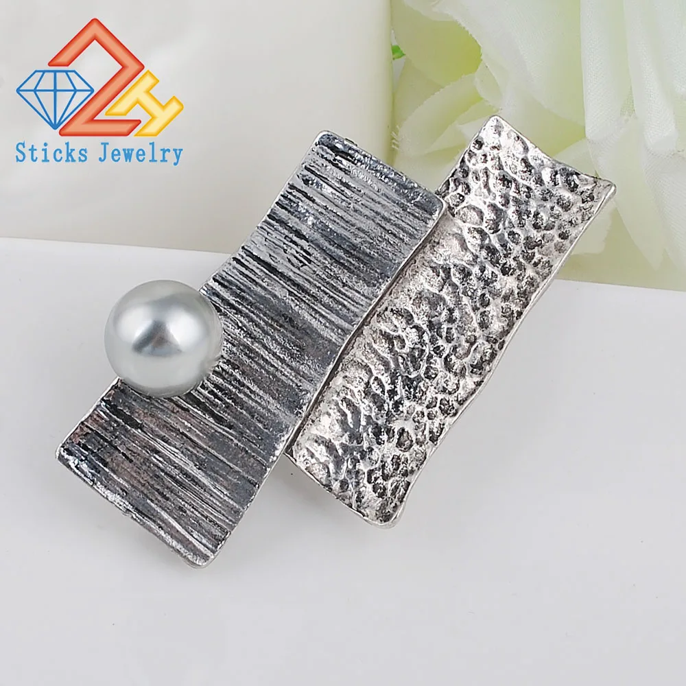 Brooches-00036 (80)