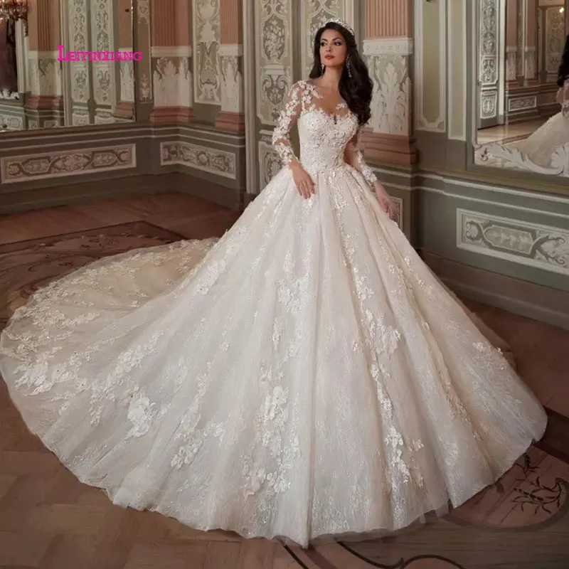 

LEIYINXIANG New Arrival Luxury Appliques Court Train Ball Gown Wedding Dresses Fashion Lace Up Princess Bridal Gowns Plus Size