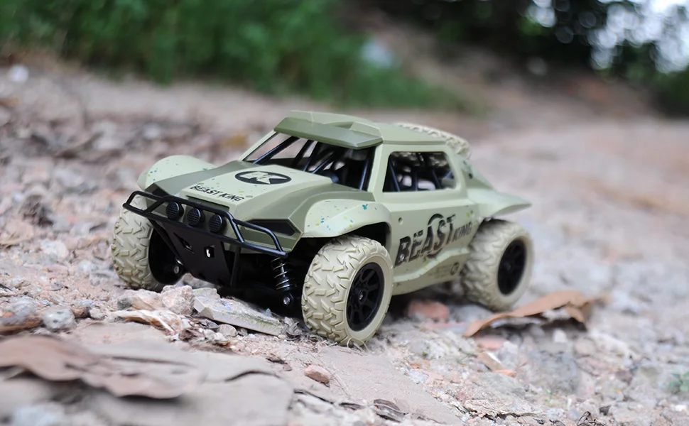 GizmoVine RC автомобилей 1:18 короткие грузовик 4WD Drift дистанционного Управление автомобиля радио Управление водить машину высокоскоростной Micro гоночных автомобилей модель игрушки