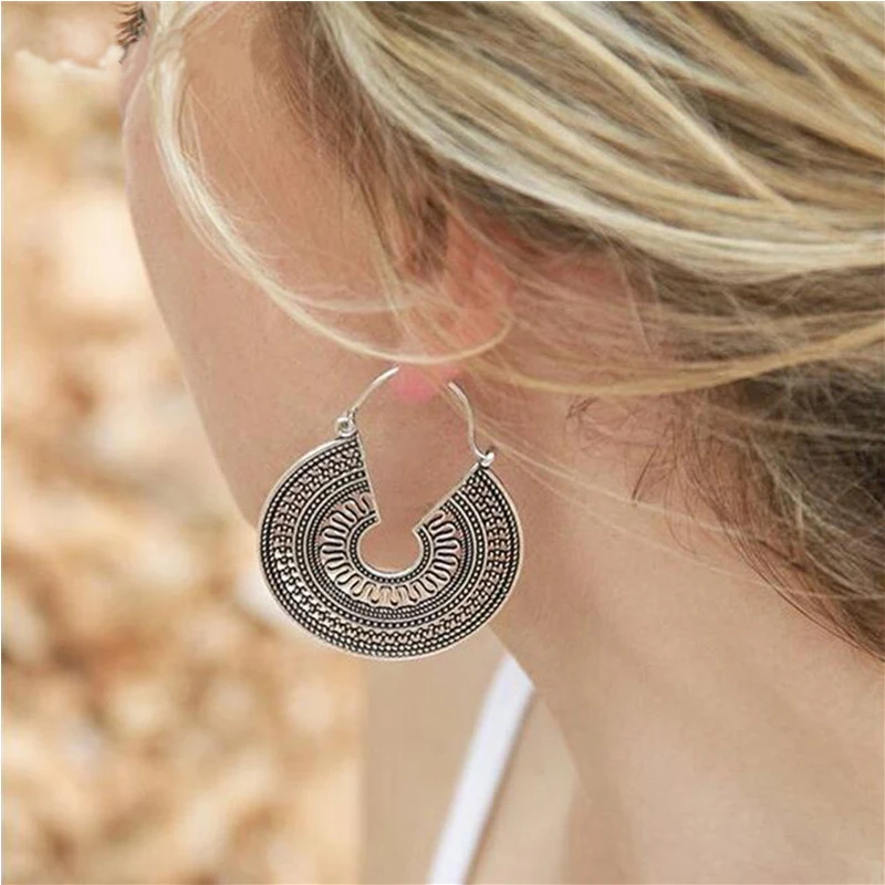 

Tocona Vintage Hollow Carve Mandala Flower Geometric Drop Dangle Earring For Women Gold Silver Tribal Pendant Boho Jewelry 5673