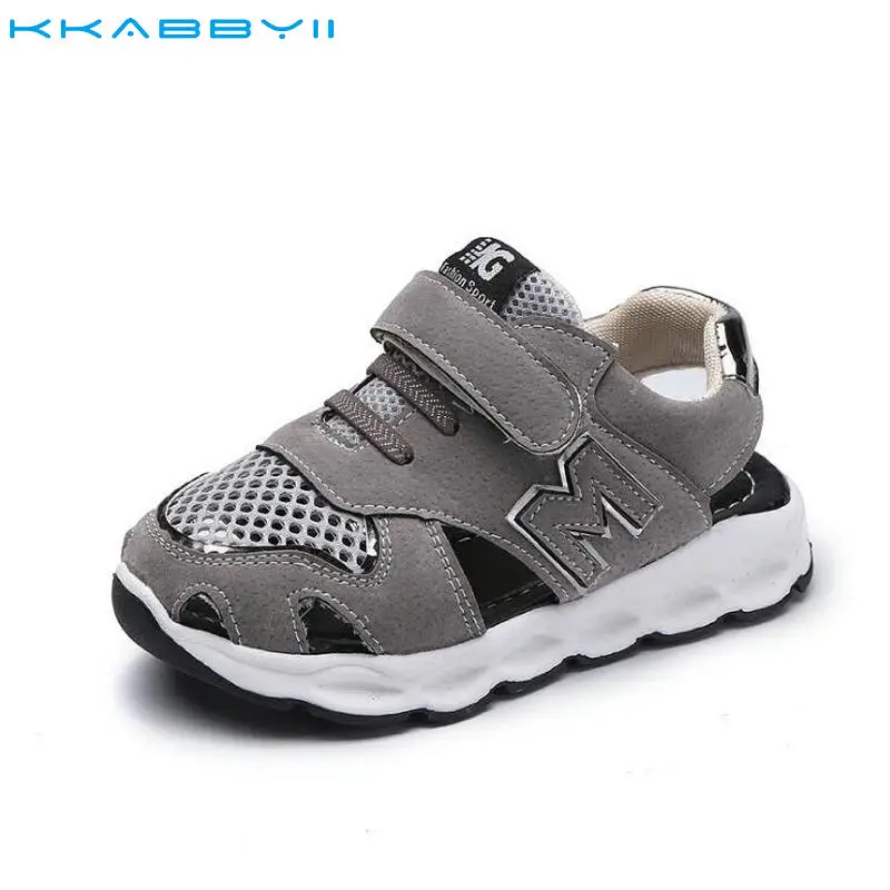 Kkabbyii Размеры 21-30 детей Обувь для маленьких мальчиков Сандалии новый летний чистая Дышащие Модные сандалии для девочек Детская Спортивная