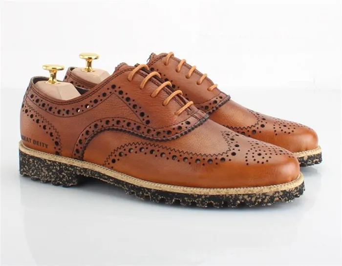 Летняя мужская обувь; Кожаные полуботинки с перфорацией в британском стиле; мужские оксфорды на шнуровке с перфорацией