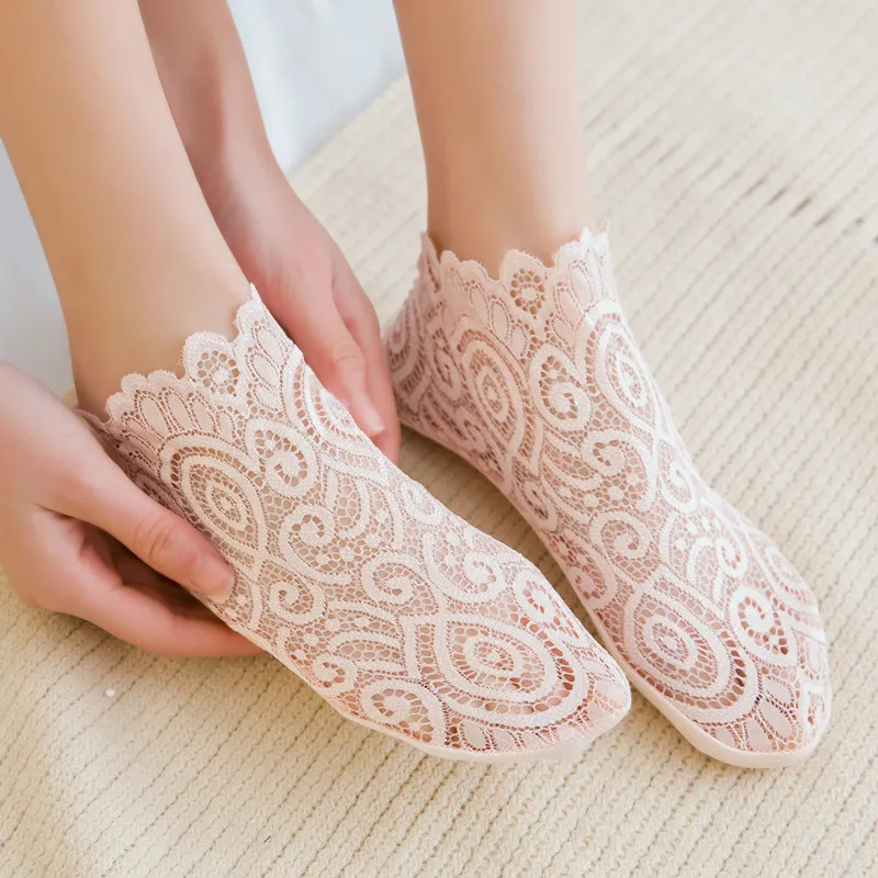 Прозрачные кружевные сетчатые носки с цветочным рисунком; пикантные женские сетчатые туфли; Роскошная сетчатая обувь; модные летние шлепанцы; коллекция года; 1 пара