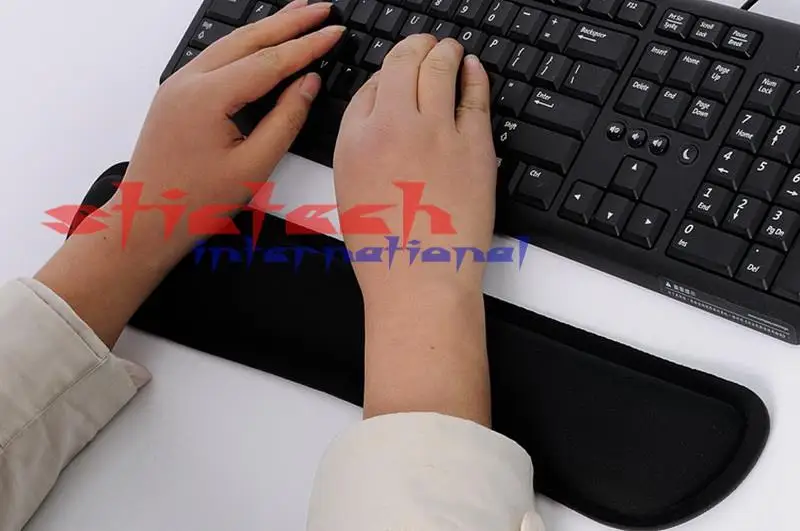подставка для запястья клавиатуры ardor. силиконовый коврик для мышки клавиатуры. коврик для клавиатуры. под запястье для клавиатуры. подкладка для клавиатуры для руки.