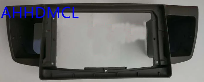 F3