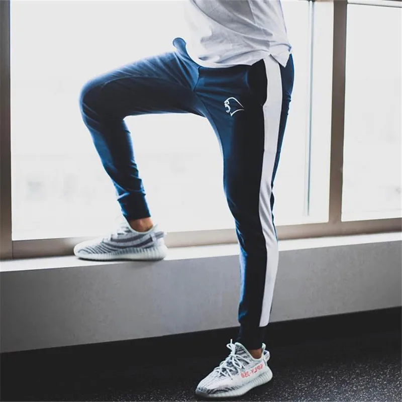 Sport Pantaloni dell'abito degli uomini Corsa e Jogging Pista Pantaloni Abbigliamento Fitness Palestra Leggings di Cotone Pantaloni Maschio mma Pugile Formazione pantaloni della Tuta Uomini