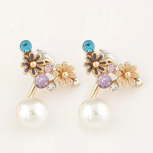 gold side stud earrings