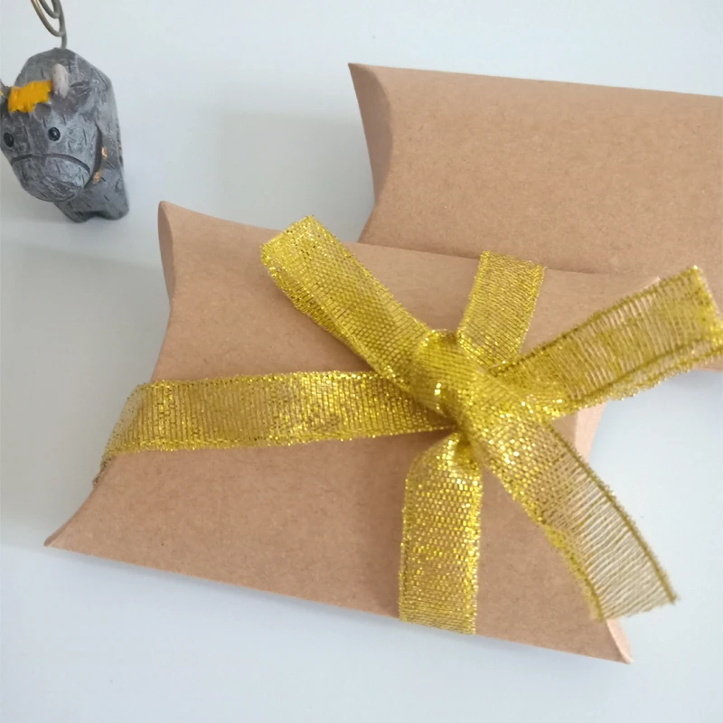 100 Pcs/lot Pillow Shape Kraft Paper Candy Gift bag Box for Packaging Bags ribbon Wedding &amp Party | Дом и сад