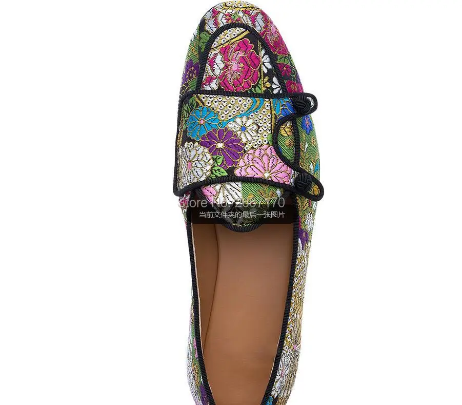Sexy Men Wedding Shoes Satin Floral Embroidered Loafers Double-Monk Flats Jacquard Silk Shoes Slip On slippers Party Men
