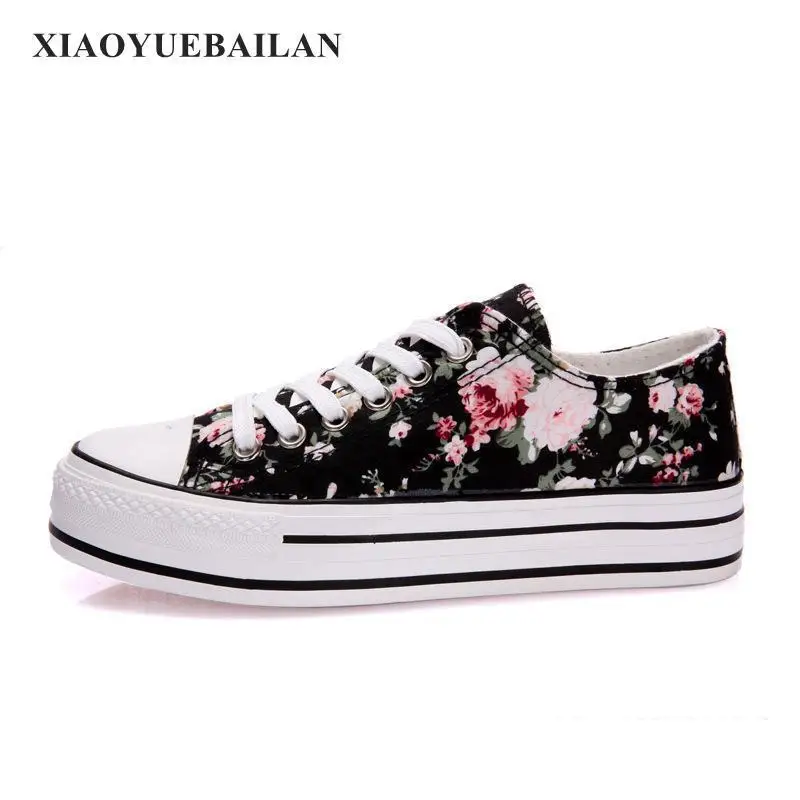 

Floral Canvas Shoes Vulcanized shoes