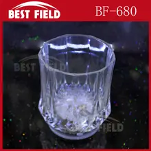 6 шт./партия, 7 унций, датчик воды, световая чашка, мигающий светодиодный бокал для вина, светящаяся посуда, чашка для напитков, мигающая чашка