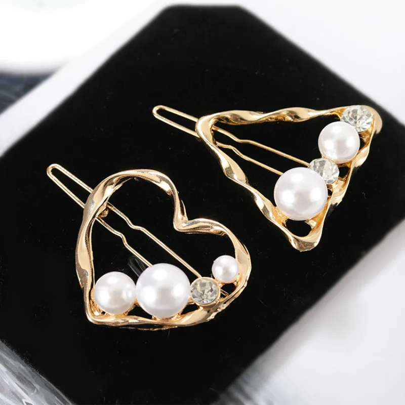 

Korea Cute Hollow Heart Star Metal Hair Clips Women Hair Accessories Imitiation Pearl Crystal Metal Hairpins Hairgrip