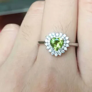 

Natural green peridot stone Ring Natural olivine Ring S925 sterling silver trendy elegant Lovely Heart women party fine Jewelry