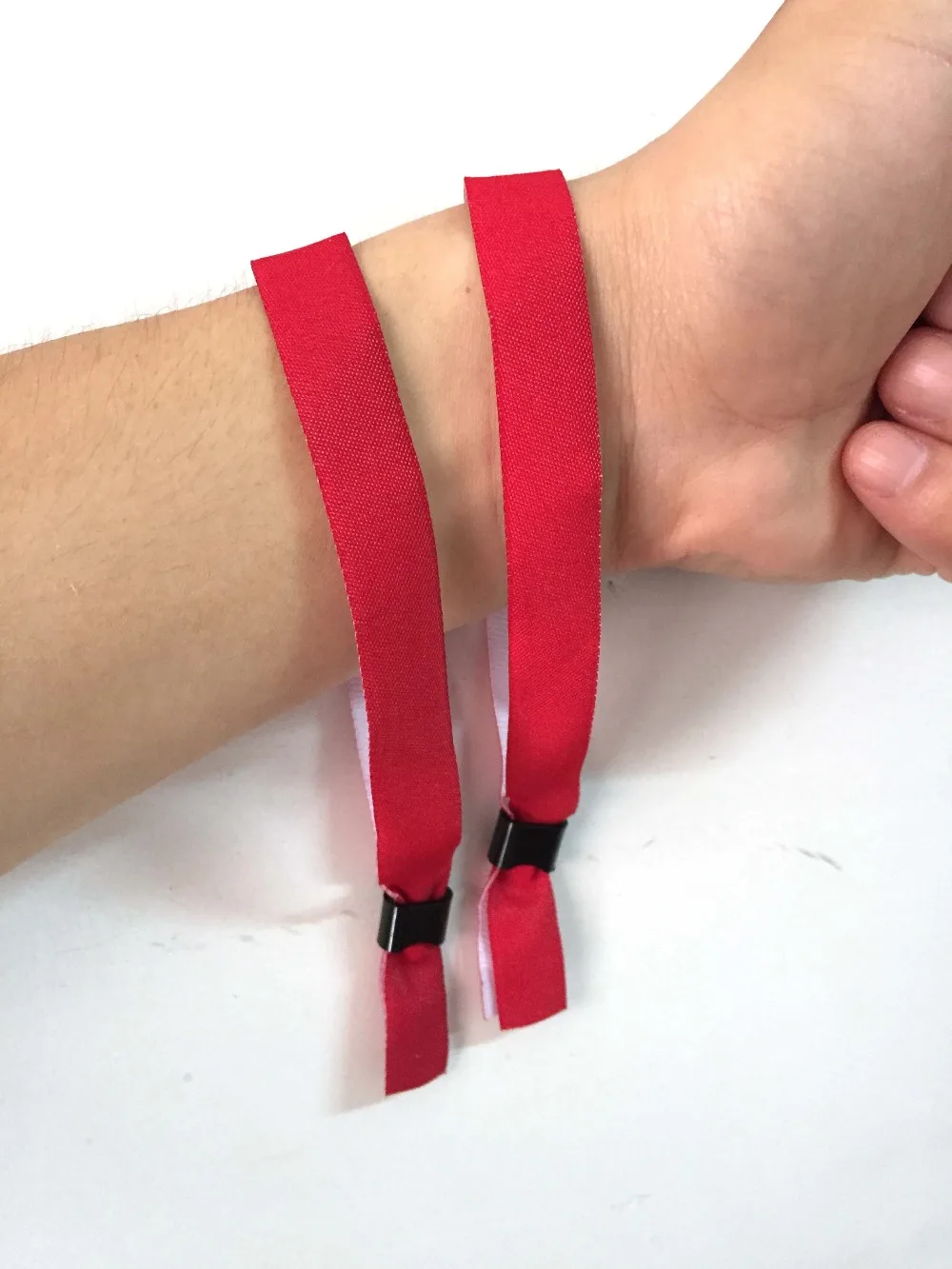 100pcs Red Color Stock Blank Stain Fabric Woven Entrance Color Stock Blank Stain Fabric Woven