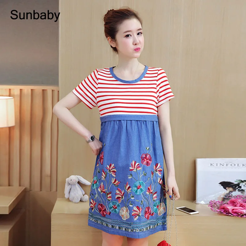 

SUNbaby maternity dress Stripe patchwork Oxford fabric with embroidered floral maternity lactation robe femme enceinte Q0403