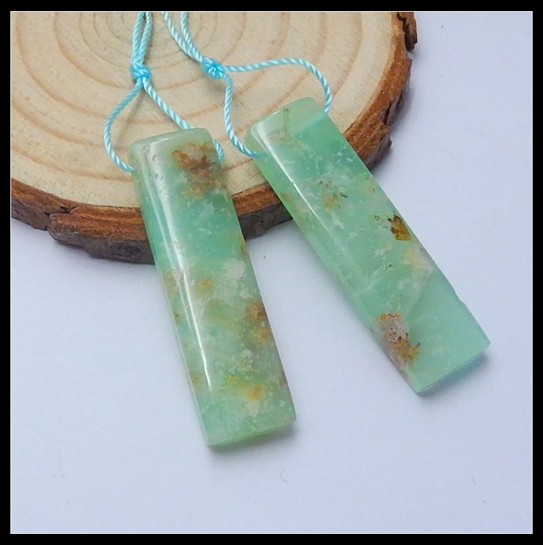 

Green Spring Style Natural Australia Jade Gemstone Color clear Chrysoprase Handmade Earring Pairs 37x10x5mm 8.8g