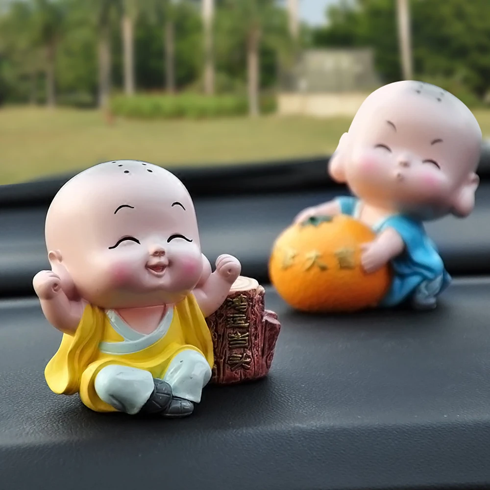 Украшения для автомобиля милые маленькие фигурки монахов из смолы куклы