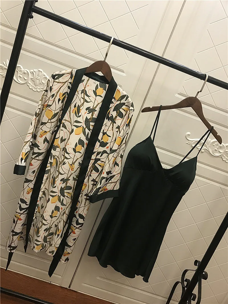 10361916275_1412111203