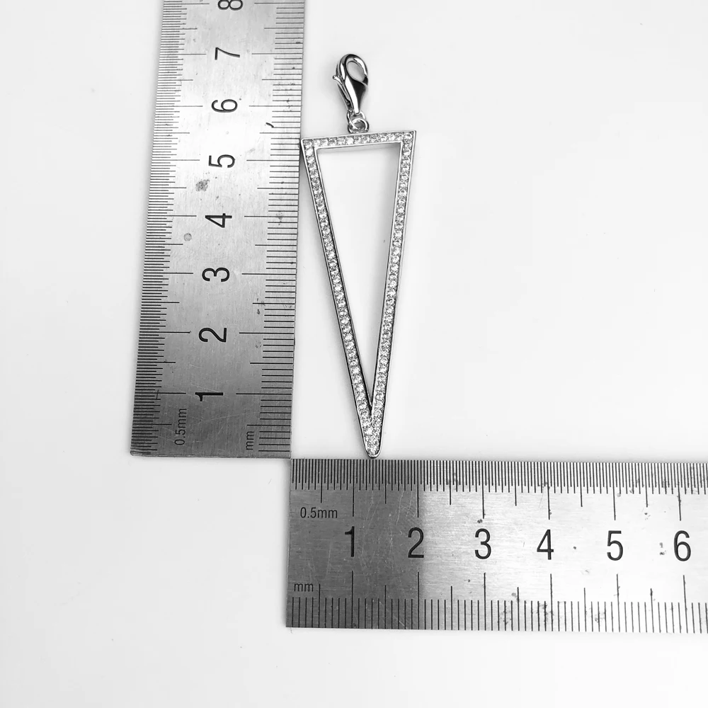 Очаровательная подвеска треугольник белый CZ Pave, Мода Ювелирный Стиль 925 серебро подарок для женщин мужчин Fit браслет ожерелье
