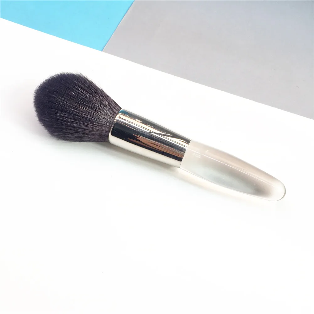 Trish McEvoy BRUSH 37 BRONZER _ 0