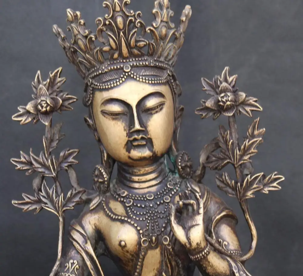 Antique Tibetan Buddhism Bronze Green Tara God Kwan-yin religious Buddha Statue