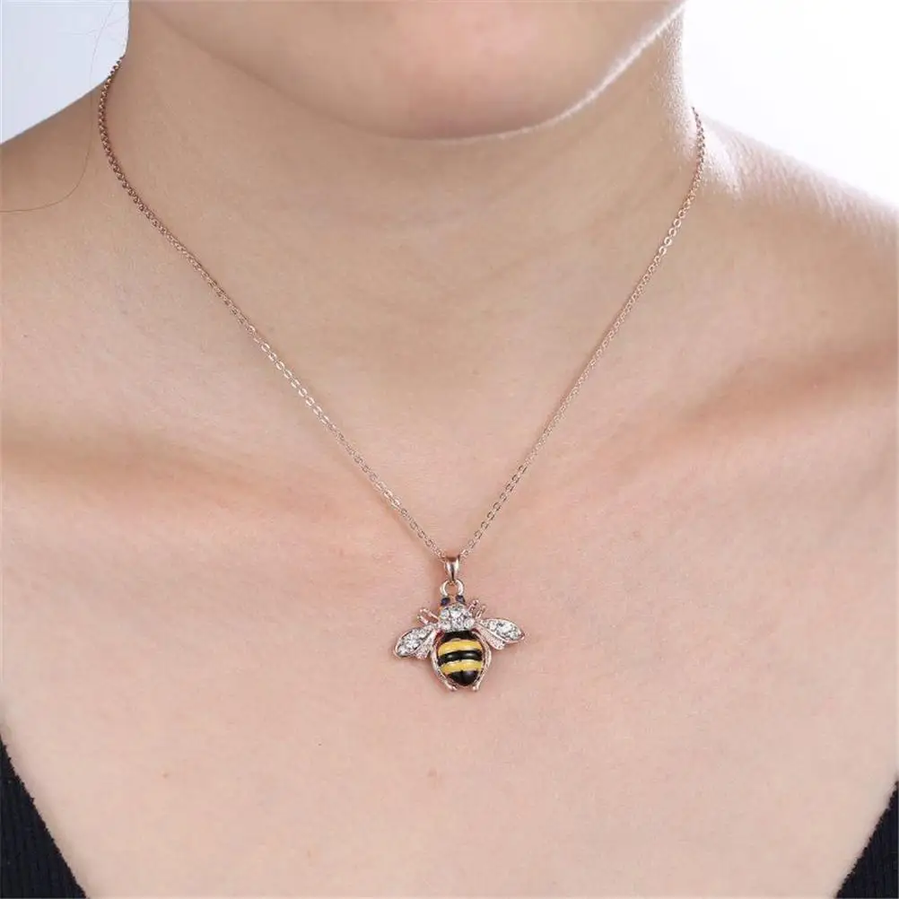 1Pcs Cute Rose Bee Gold Pendant Necklace 40cm+5cm Clavicle Chain Animal