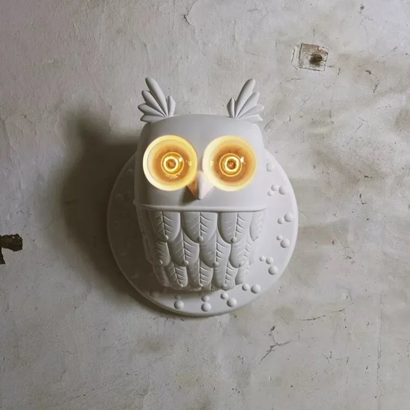 Simples e Moderno Luzes de Parede para Hotel Resina Coruja Branca Criativo Lâmpada Restaurante Quarto Cabeceira Sala Estar Casa Deco Luminária