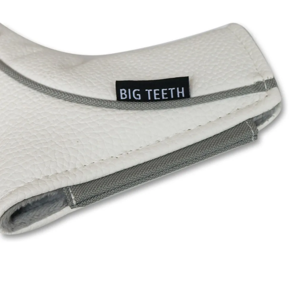 6002377 BigTeeth (10)