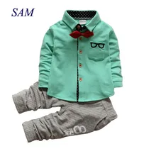 Комплекты одежды в Корейском стиле для маленьких мальчиков и девочек Детские футболки с галстуком-бабочкой штаны с рисунком очков детский хлопковый кардиган, костюм из двух предметов