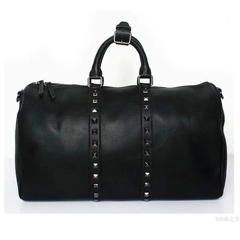 

2016 Famous Brand Designer Rivet Crossbody Bags for Men Leather Handbags Large Capacity Tote Travel Shoulder Bag Messsenger Bags