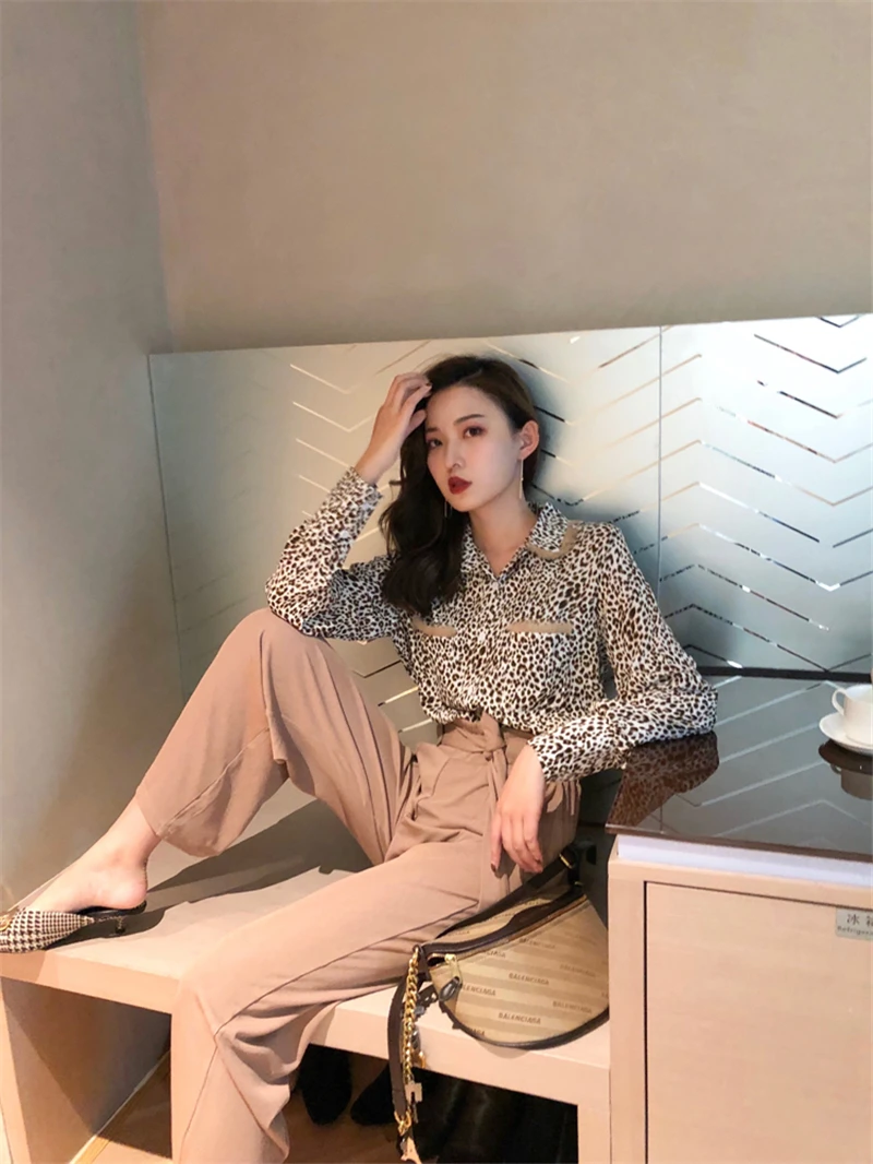 x1