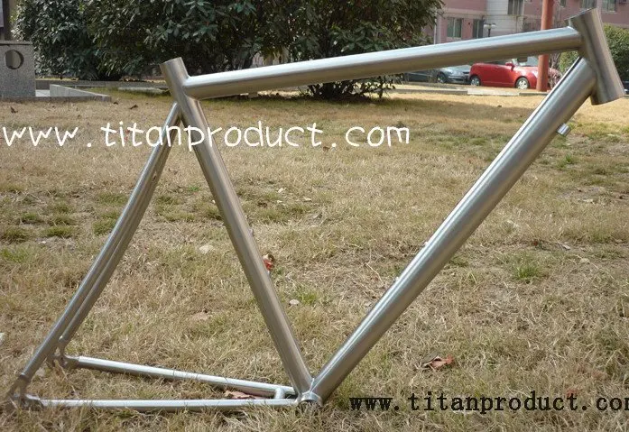 

Titanium Frames Road Frame Integrated Head Tube and Curved Seat Stay
