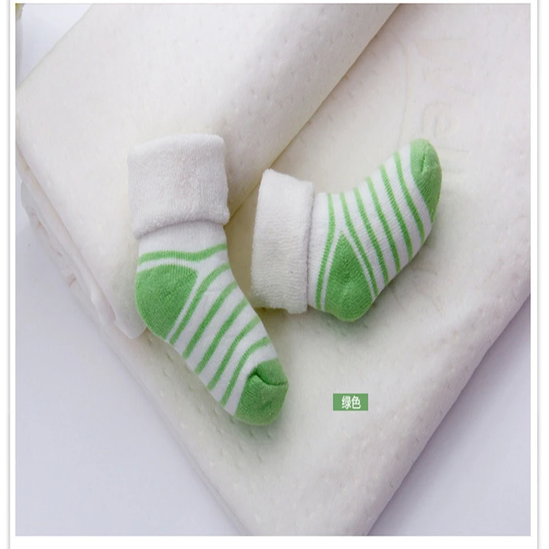 Хлопковые носки для малышей от 0 до 3 лет осенние и зимние толстые махровые носки детские однотонные носки aTWS0018