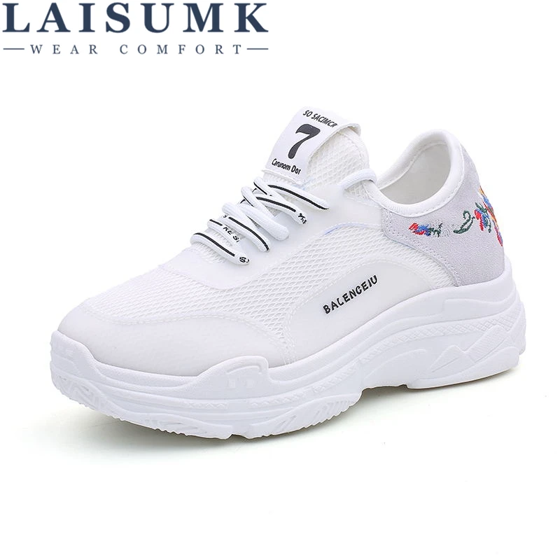 

LAISUMK 2019 Sprig Breathable Air Mesh Women Sneakers Shoes Fashion White Black Cotton Fabric Wedges Sneakers Female Shoes