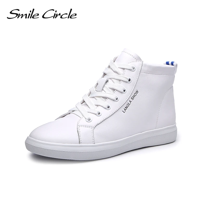 Женские кроссовки из натуральной кожи Smile Circle белые и черные повседневные на