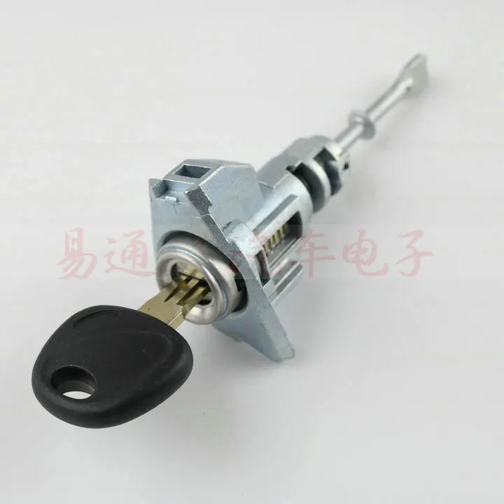 

Free Shipping Hyundai Avante left door Lock Auto Car Practice Lock Cylinder With Black Car Key Locksmith Tools Training Car Lock