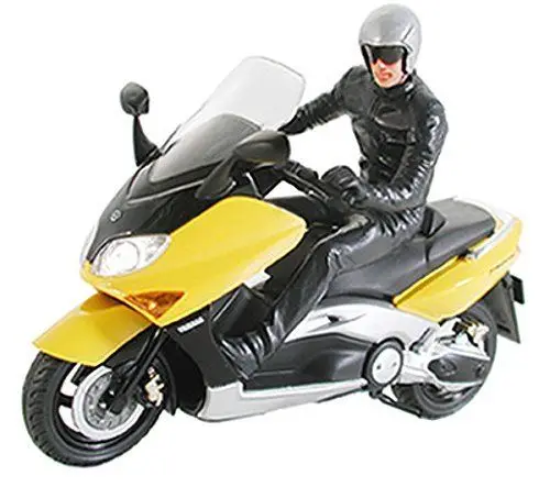 

Tamiya 1/24 Sports Car Series No.256 Yamahaa TMAX and Figure Set Model 24256