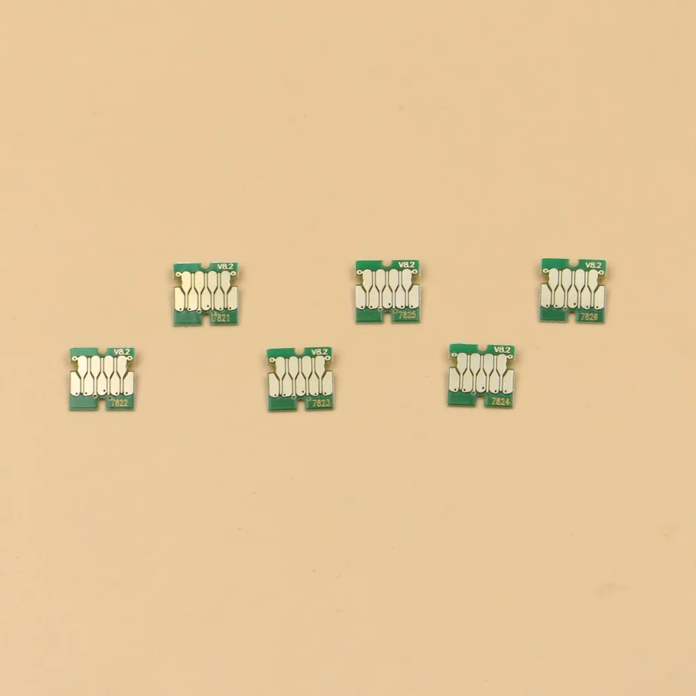 1  new D700 cartridge chip 08