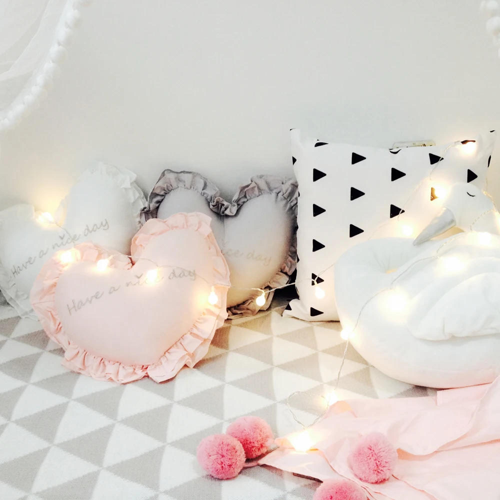 

Lovely Embroidery heart Pillow 40cm 100% Cotton Cushions Kids Baby Car Seat Room Decor Child Stuffed Pillow Soft Girls Gift 1pcs