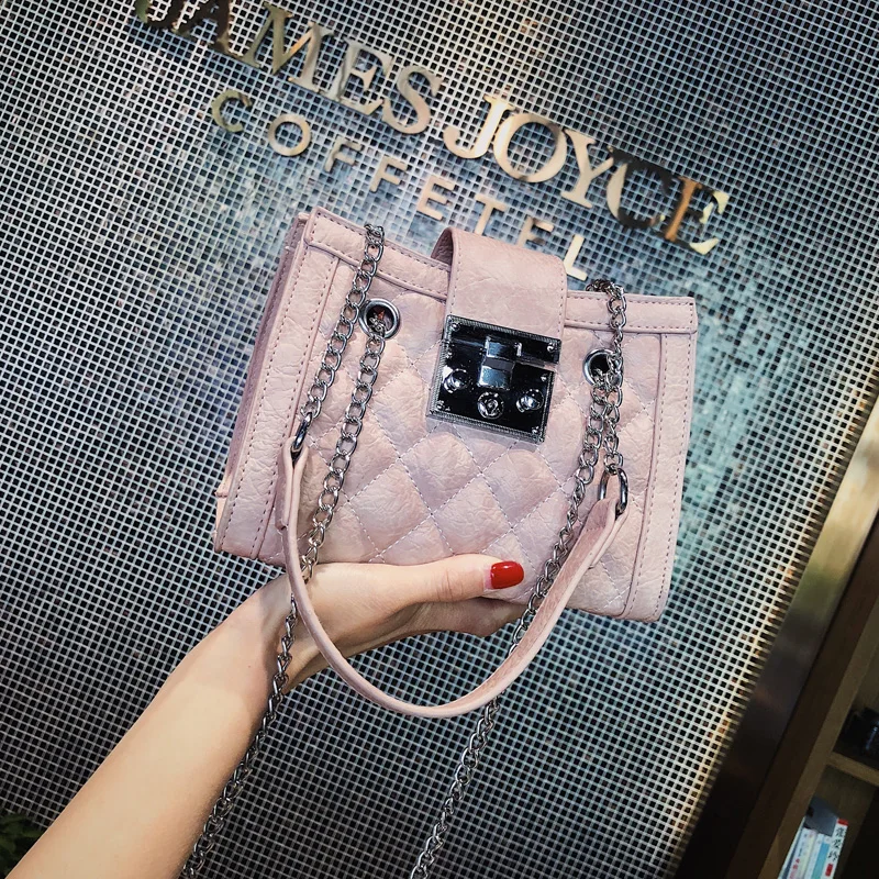 

Free shipping, 2019 new woman handbags, fashion diamond lattice bag, Korean version women shoulder bag, trend messenger bag.