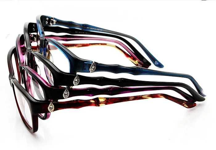  Luxury Eyeglass Frames   (21)
