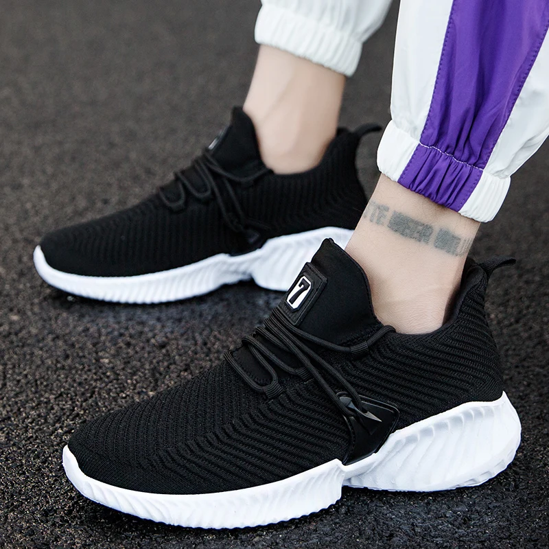 Men Running Shoes Men Four Seasons Breathable Trainer Sport Shoes Flying Weaving Light Men Shoes Jogging Running Shoes for Men