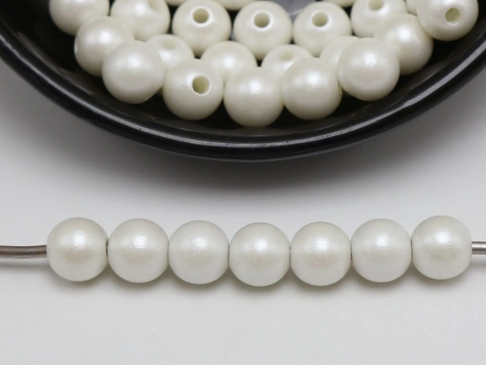 

100 Matte White Acrylic Pearl Round Beads Imitation Pearl 10mm(3/8")