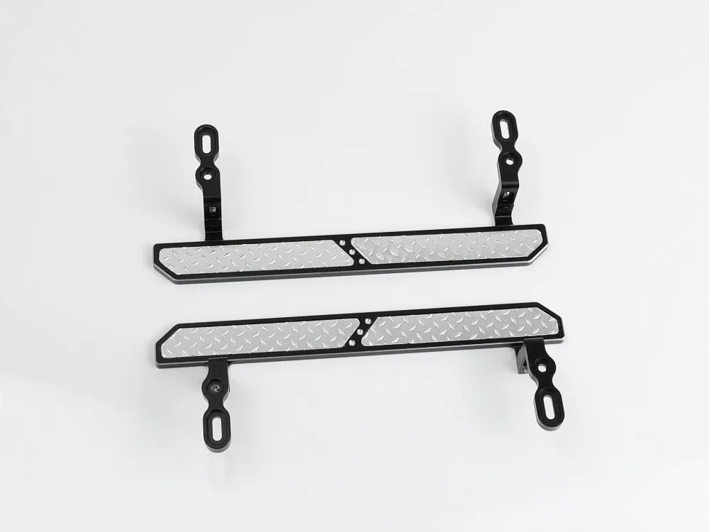 

RC suv TRX4 side step metal anti-skid roller skid - resistant TRAXXAS T4 pedal climbing vehicle.