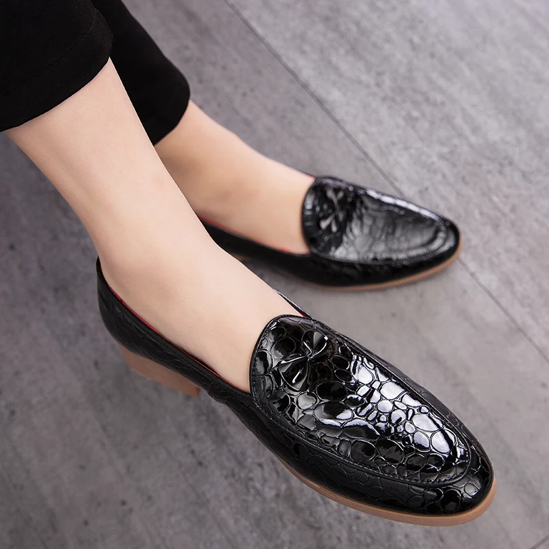 

Men Dress Shoes Handmade Brogue fahsion Style Paty Leather Wedding Shoes Men Flats Leather Oxfords Formal Shoes big size 47 L5