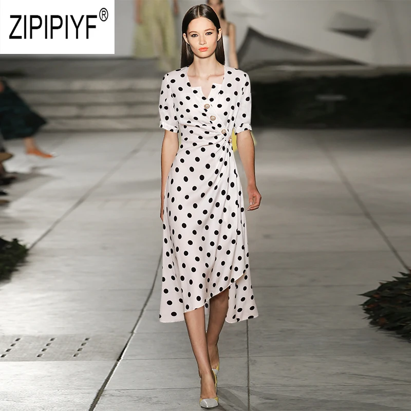 

Casual Korean Fashion Women Dresses V Neck Short Sleeve Buttons Decorated Zipper Up Dot Printing Dresses 2019 Summer Dress Z1774